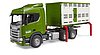 Scania Super 560R Tiertransport-LKW mit 1 Rind