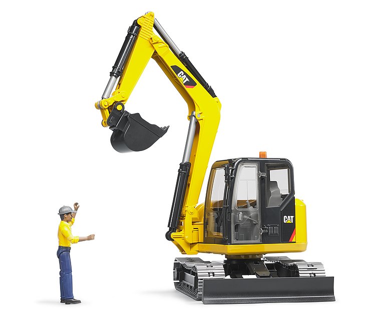 02466 Cat Mini Excavator with worker