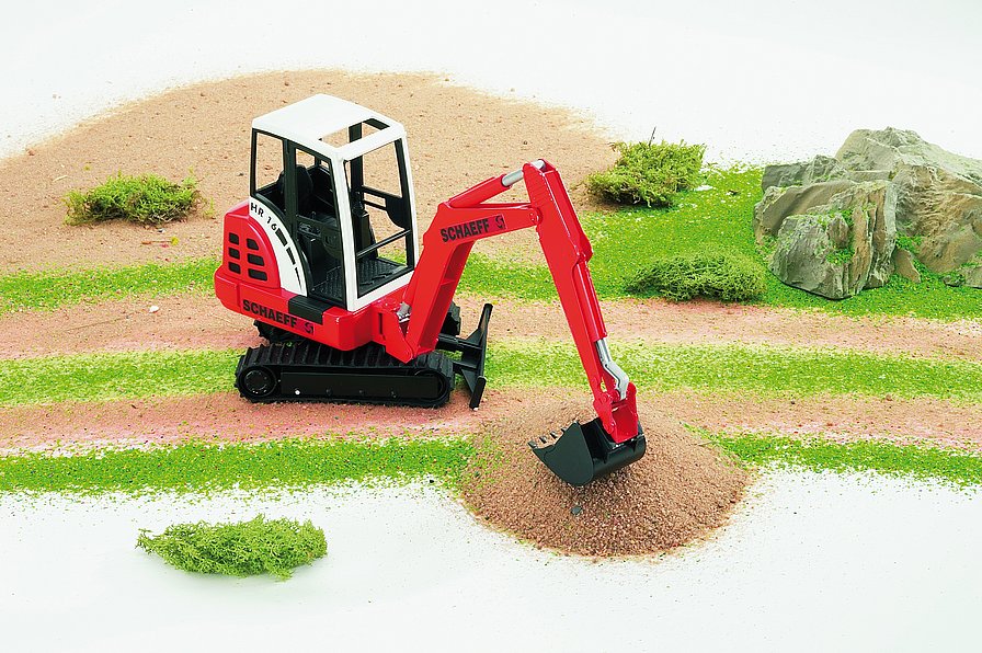 02432 Schaeff HR16 Mini excavator