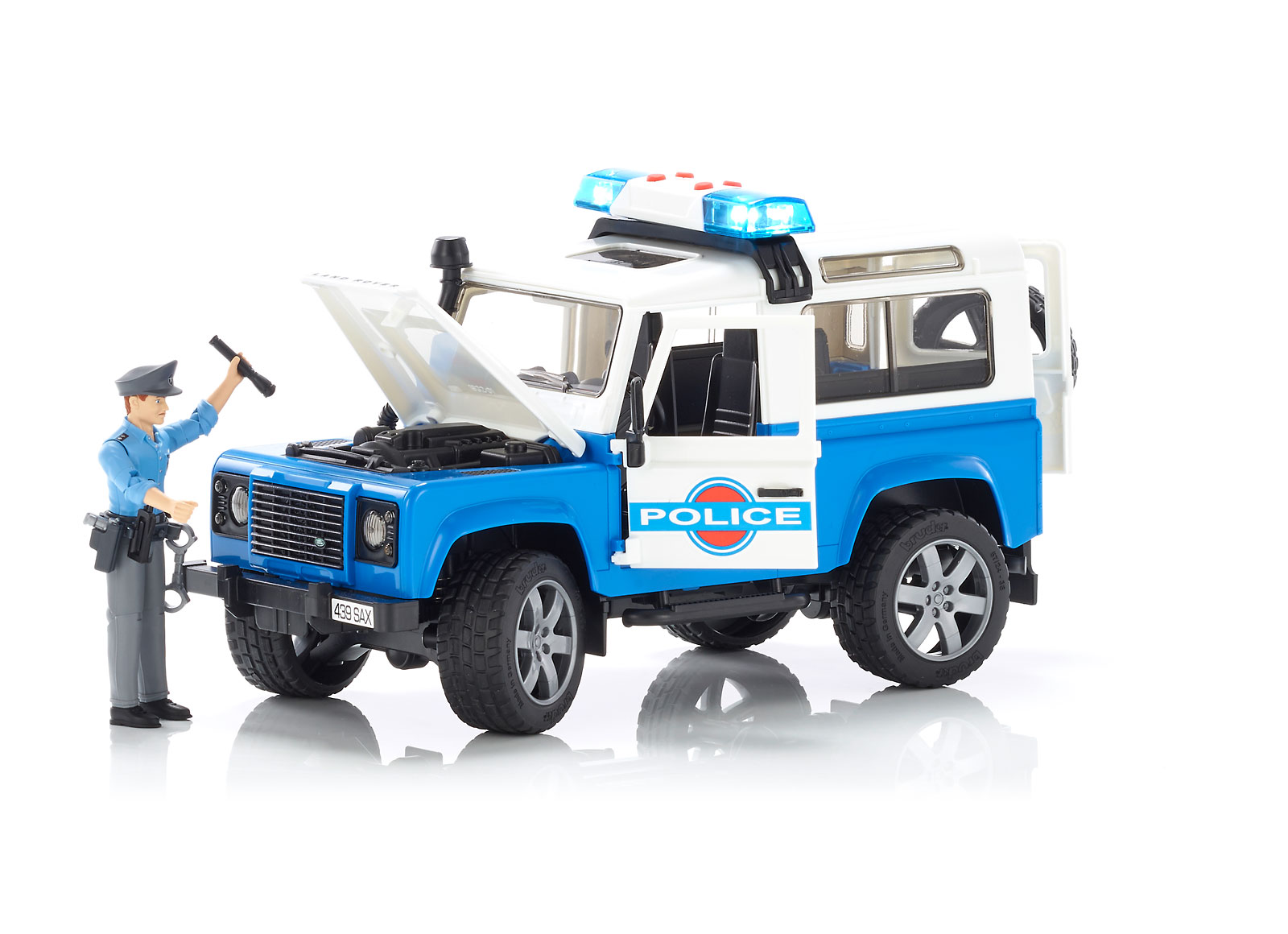 Bruder police best sale land rover